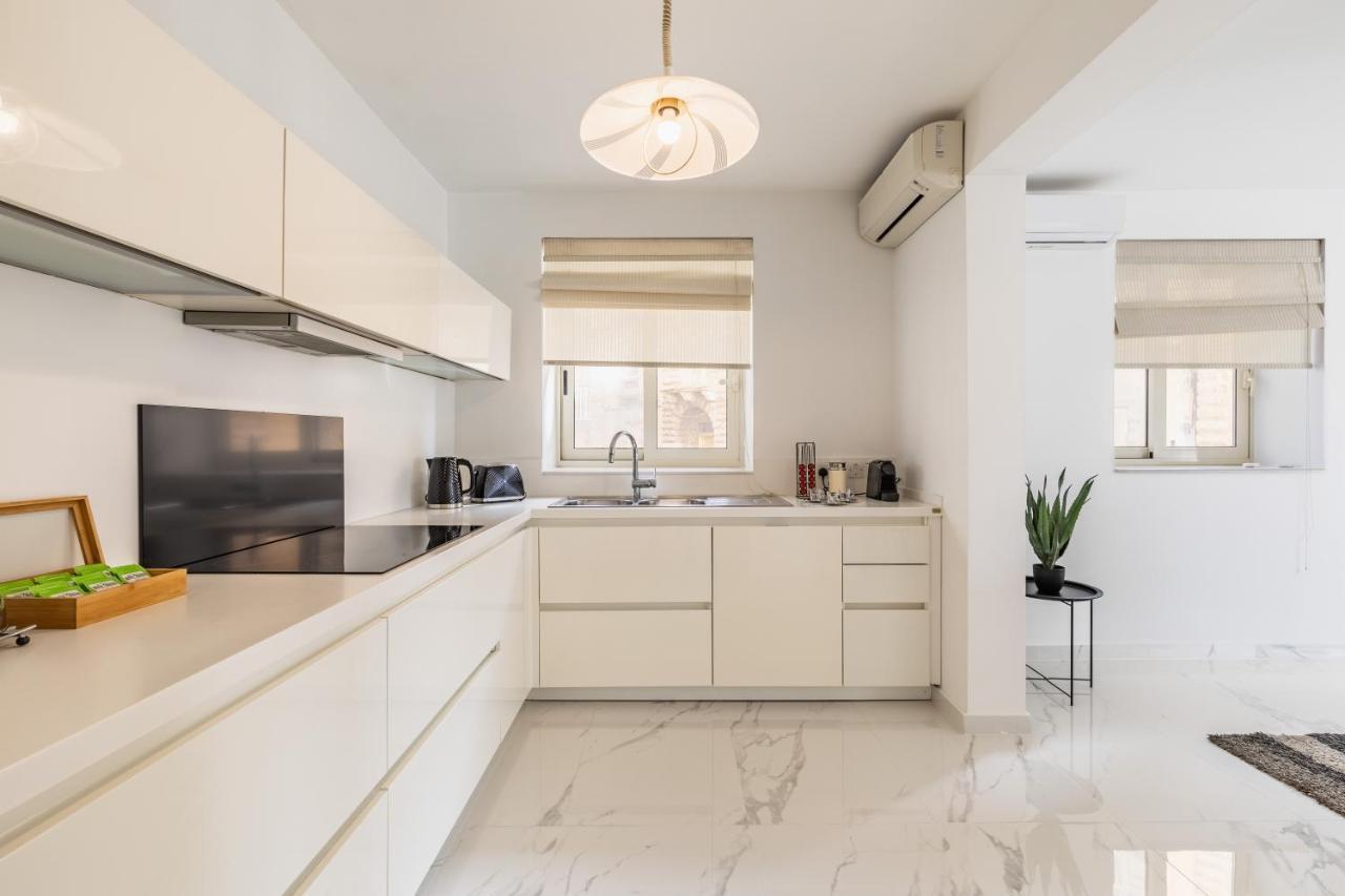 Stunning - Sunnyside 3-Bedroom スリーマ エクステリア 写真
